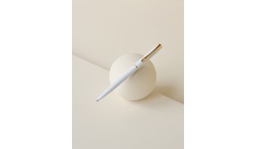 Stylo bille Diplomat Traveller blanc neige doré easyFLOW
